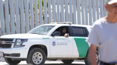 Reports say Trump is replacing ICE leaders with Border Patrol. The move raises questions about both agencies