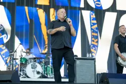 Dropkick Murphys show video of “loser” Trump, Jeffrey Epstein at Warped Tour