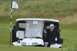 Trump Golfs in Scotland Ahead of Key Trade Negotiations