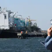 As China and U.S. Split Over Energy, Korea Is Stuck in the Middle